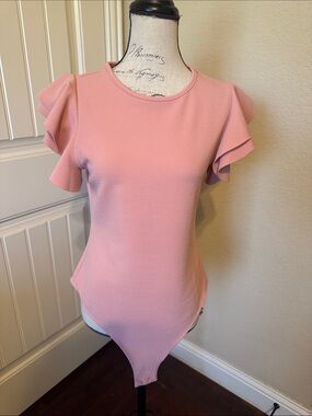 SHEIN Pink Ruffle Sleeve Bodysuit